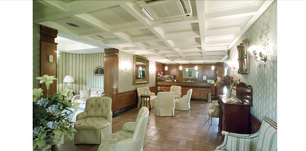 Hotel Quadrifoglio By Mancini Roma Exterior foto
